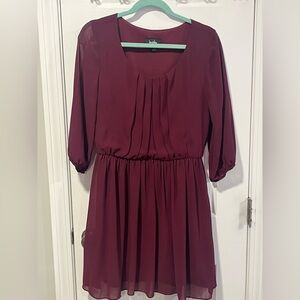 Burgundy Quarter Sleeve Knee High Dress